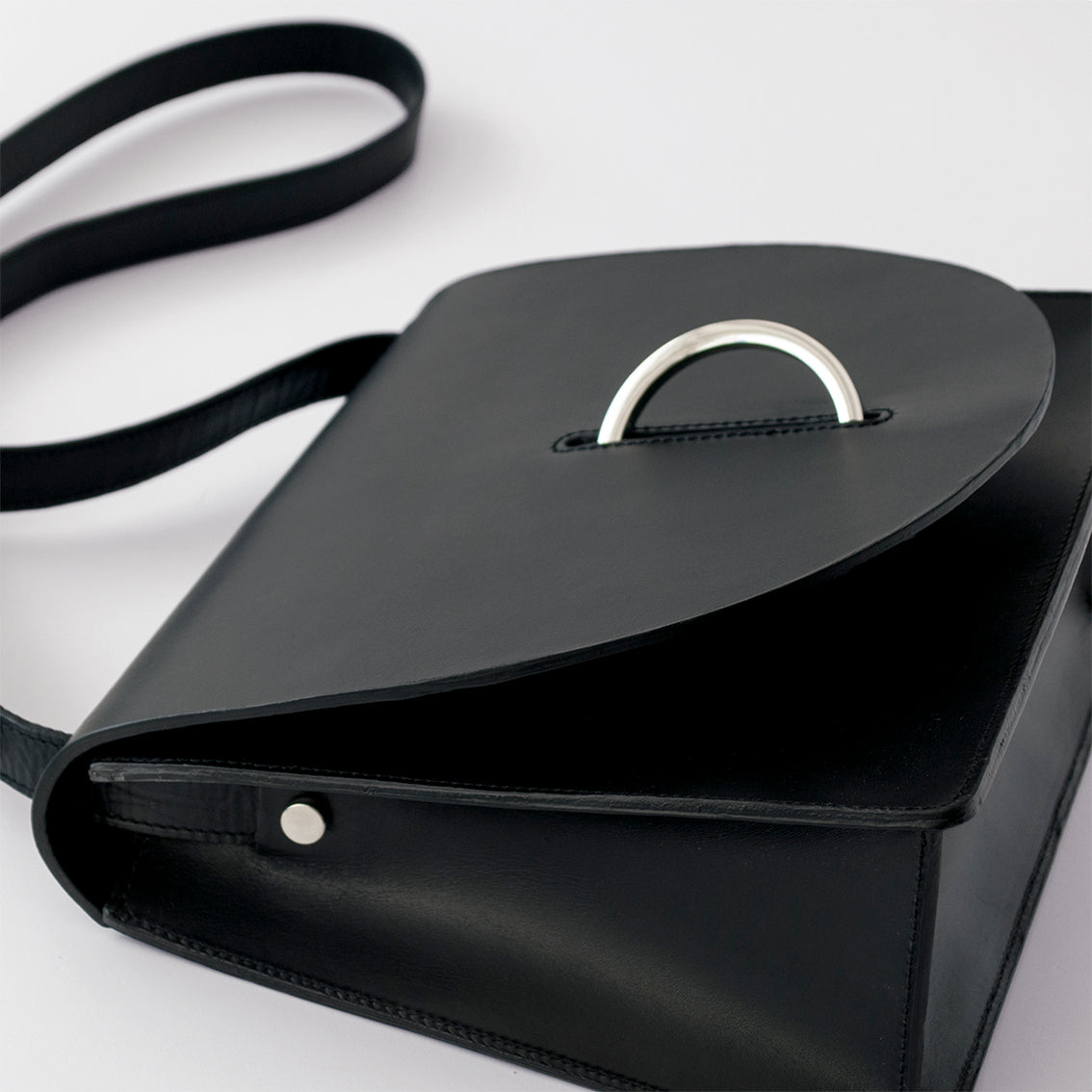 LAURA | Box bag