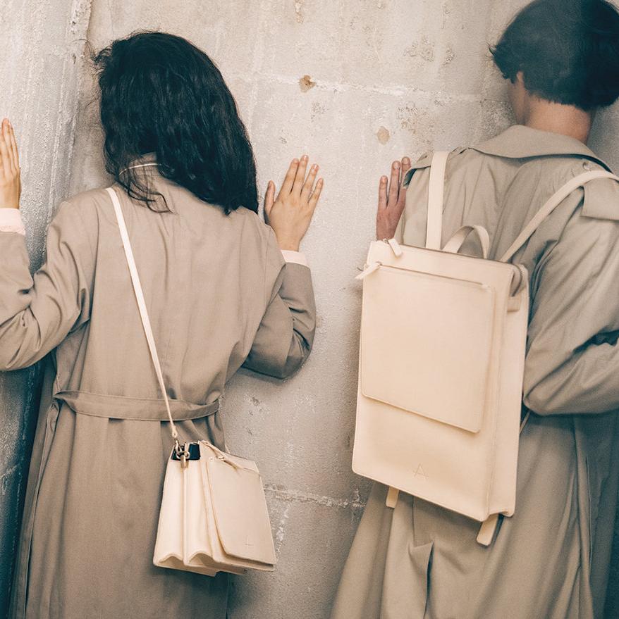 MANEL | Slim backpack