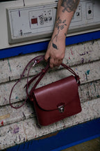 ELLIE | Mala arredondada