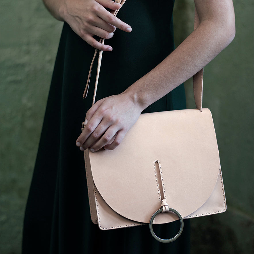LAURA | Box bag