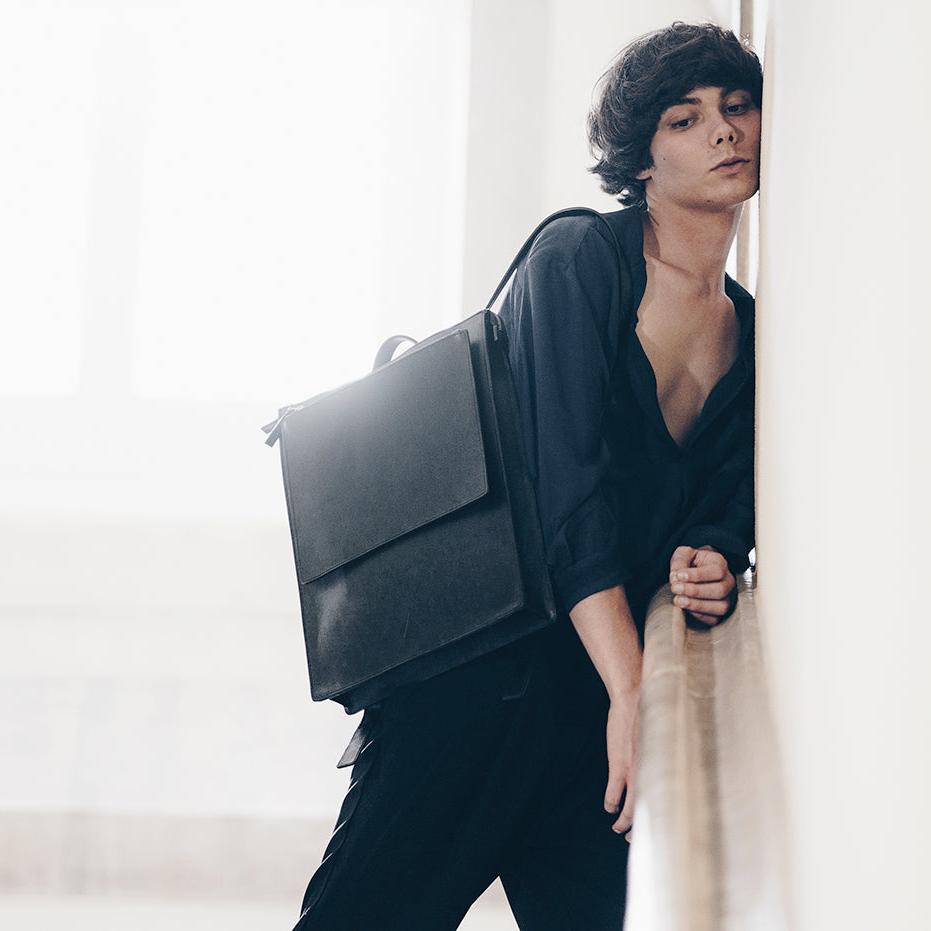 MANEL | Slim backpack