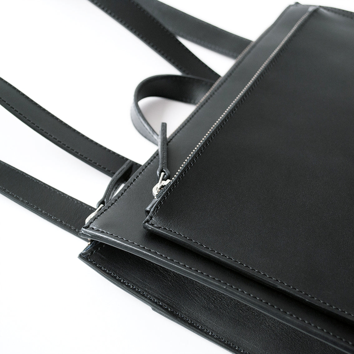 MANEL | Slim backpack